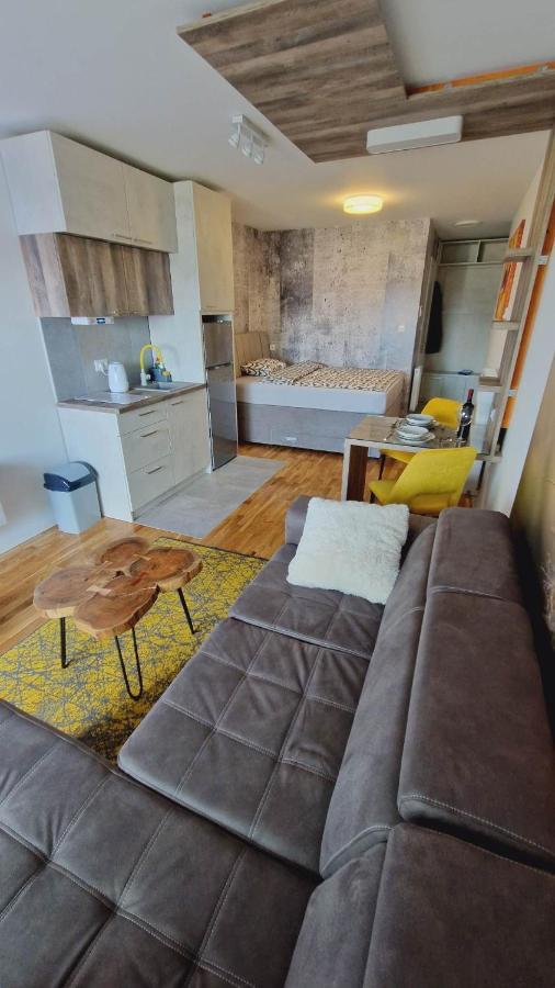 Apartment Xyz-osijek *