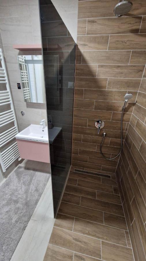 Apartment Xyz-osijek *